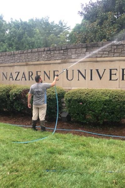expert-cleaning.jpg expert-cleaning.jpg